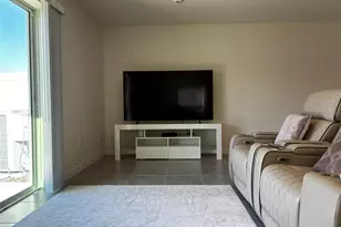 520 Zinfandel Dr, Holly Hill, FL 32117 - Photo 3