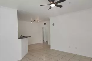 3281 Soho St, Orlando, FL 32835 - Photo 7