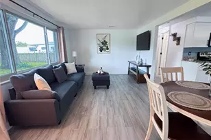 9616 Pineridge Ave, Riverview, FL 33578 - Photo 3