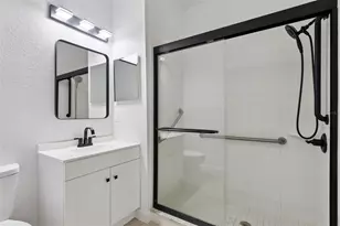 2549 Maitland Crossing Way, Orlando, FL 32810 - Photo 11