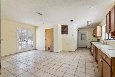 590 S Lawton Avenue, Orange City, FL 32763 - Photo 17