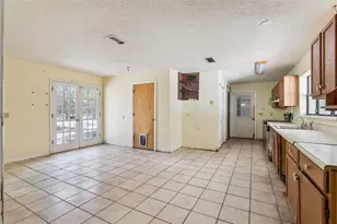 590 S Lawton Ave, Orange City, FL 32763 - Photo 17