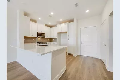 7545 Laureate Boulevard #7305, Orlando, FL 32827 - Photo 7