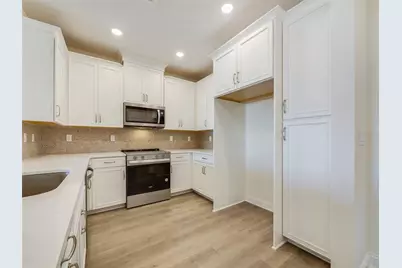 7545 Laureate Boulevard #7305, Orlando, FL 32827 - Photo 9