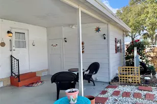 2122 Oak Grove Dr, Zellwood, FL 32798 - Photo 19