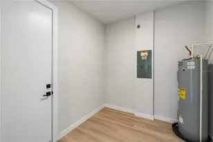 1926 Cloverlawn Ave, Orlando, FL 32806 - Photo 7