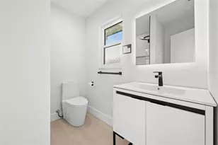 105 12th St SW, Ruskin, FL 33570 - Photo 63