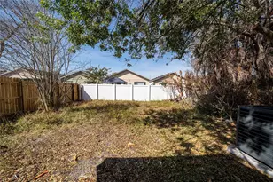 126 Dahlia Village Cir, Orlando, FL 32807 - Photo 21