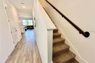 1047 Plantation Ln, Davenport, FL 33896 - Photo 3