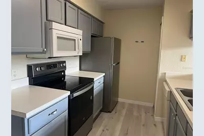 2327 Prime Circle #B, Kissimmee, FL 34746 - Photo 15