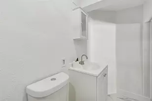 1102 E River Cove St, Tampa, FL 33604 - Photo 53