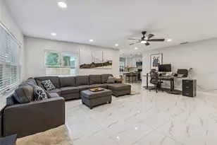 1102 E River Cove St, Tampa, FL 33604 - Photo 21