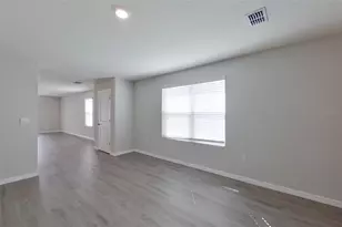 8595 SW 43rd Ter, Ocala, FL 34476 - Photo 3