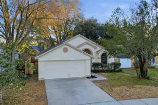 1071 Kelly Creek Cir, Oviedo, FL 32765 - Photo 3