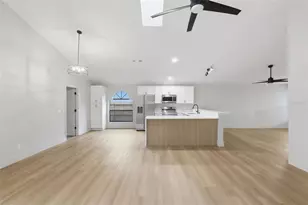 1071 Kelly Creek Cir, Oviedo, FL 32765 - Photo 7