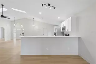 1071 Kelly Creek Cir, Oviedo, FL 32765 - Photo 13