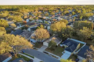1071 Kelly Creek Cir, Oviedo, FL 32765 - Photo 33