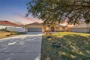 2212 Lake Pointe Cir, Leesburg, FL 34748 - Photo 31