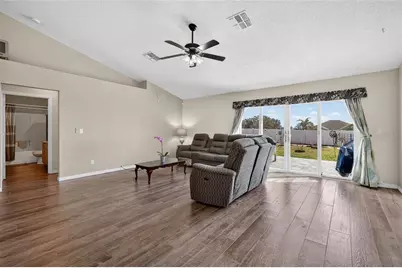 2212 Lake Pointe Circle, Leesburg, FL 34748 - Photo 17