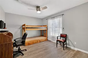 2212 Lake Pointe Cir, Leesburg, FL 34748 - Photo 11