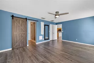 2212 Lake Pointe Cir, Leesburg, FL 34748 - Photo 5