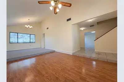 16116 Gardendale Drive, Tampa, FL 33624 - Photo 3