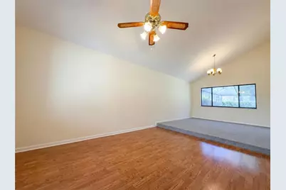 16116 Gardendale Drive, Tampa, FL 33624 - Photo 7