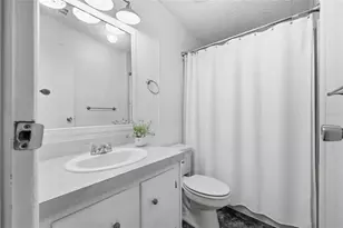 25323 Casa Del Lago Ln, Leesburg, FL 34748 - Photo 13