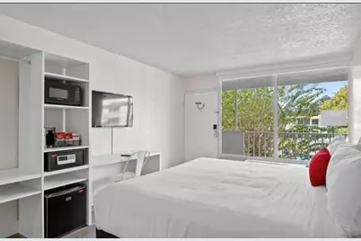 2930 NE Polynesian Isle #219, Kissimmee, FL 34746 - Photo 5