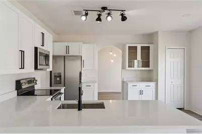 556 Viceroy Court, Kissimmee, FL 34758 - Photo 9