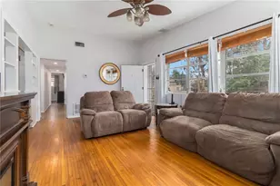 160 Oakwood Dr, Daytona Beach, FL 32117 - Photo 5