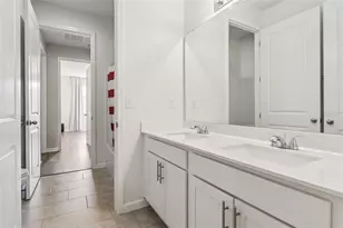 303 Buchannan Dr, Davenport, FL 33837 - Photo 29