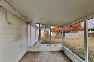 240 Dalton Dr, Kissimmee, FL 34758 - Photo 17