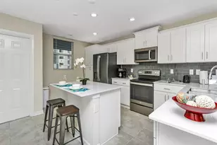 3151 Paradox Cir, Kissimmee, FL 34746 - Photo 7