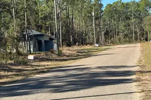 9367 N Fairy Lilly Dr, Citrus Springs, FL 34433 - Photo 1