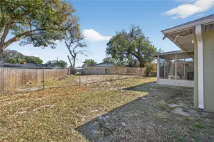 215 Dairy Rd, Auburndale, FL 33823 - Photo 29