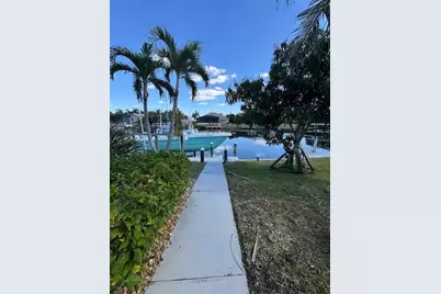 1359 Pine Siskin Drive, Punta Gorda, FL 33950 - Photo 5