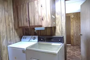 9085 Jupiter Dr, Saint Cloud, FL 34773 - Photo 13