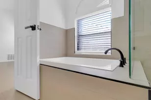 2622 Liz Ln, Kissimmee, FL 34744 - Photo 15