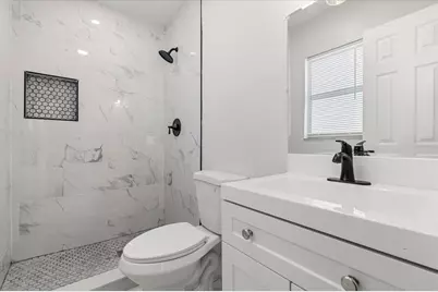 6804 N 47th Street, Tampa, FL 33610 - Photo 7