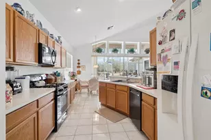 3463 Clear Stream Dr, Orlando, FL 32822 - Photo 13