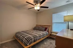 9475 Oakleaf Hammock Pl, Seffner, FL 33584 - Photo 15