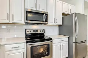 1813 Castleton Dr, Saint Cloud, FL 34771 - Photo 9