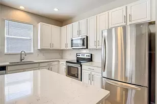 1813 Castleton Dr, Saint Cloud, FL 34771 - Photo 3