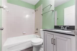 600 W Clarke St, Wildwood, FL 34785 - Photo 13