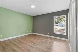 600 W Clarke St, Wildwood, FL 34785 - Photo 15