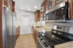 701 Strathmore Dr, Orlando, FL 32803 - Photo 9