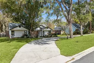 407 Forest Rd, Mount Dora, FL 32757 - Photo 3