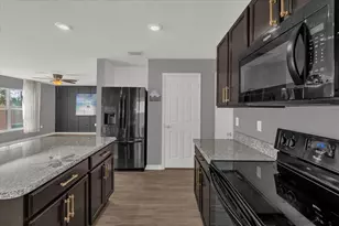 362 Preserve Pointe Blvd, Davenport, FL 33837 - Photo 3