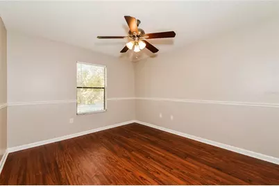 5751 Forester Lake Drive, Sarasota, FL 34243 - Photo 11